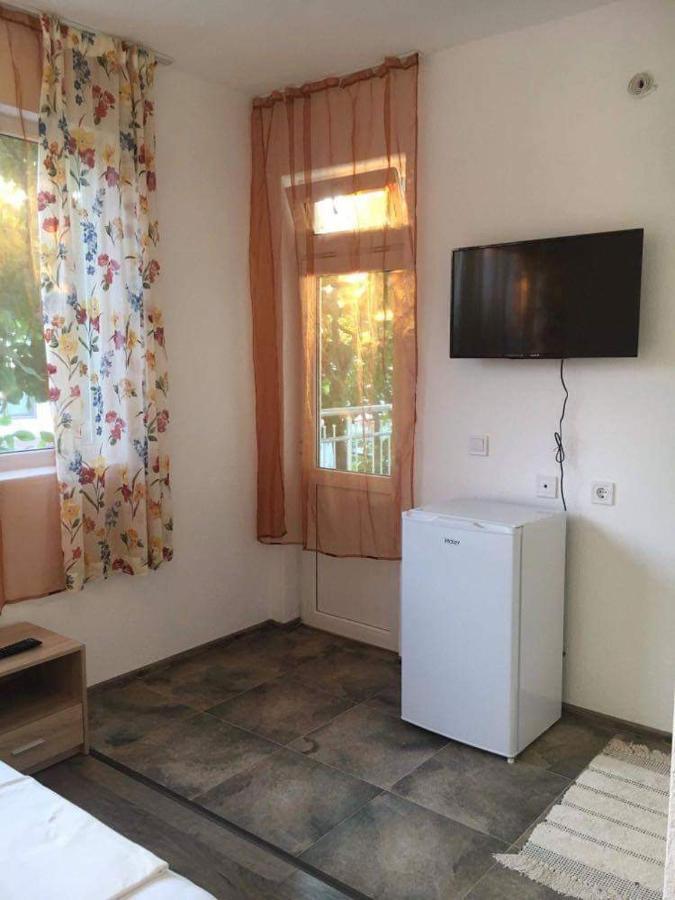 ホテル Къща Мечта チェルノモレツ エクステリア 写真